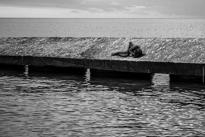 одна...совсем одна... фото превью