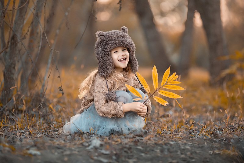 фотопрогулка, детская фотосессия, осень, сентябрь, девочка, детская фотосессия, детский фотограф, фотосессия, малышка, счастье, детский и семейный фотограф, детское фото, дети на фото, красотка, красивая девочка, закат, вечер, восторг Радость... фото превью