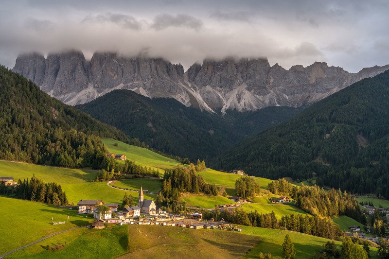 Вечер в Санта Маддлене фото превью