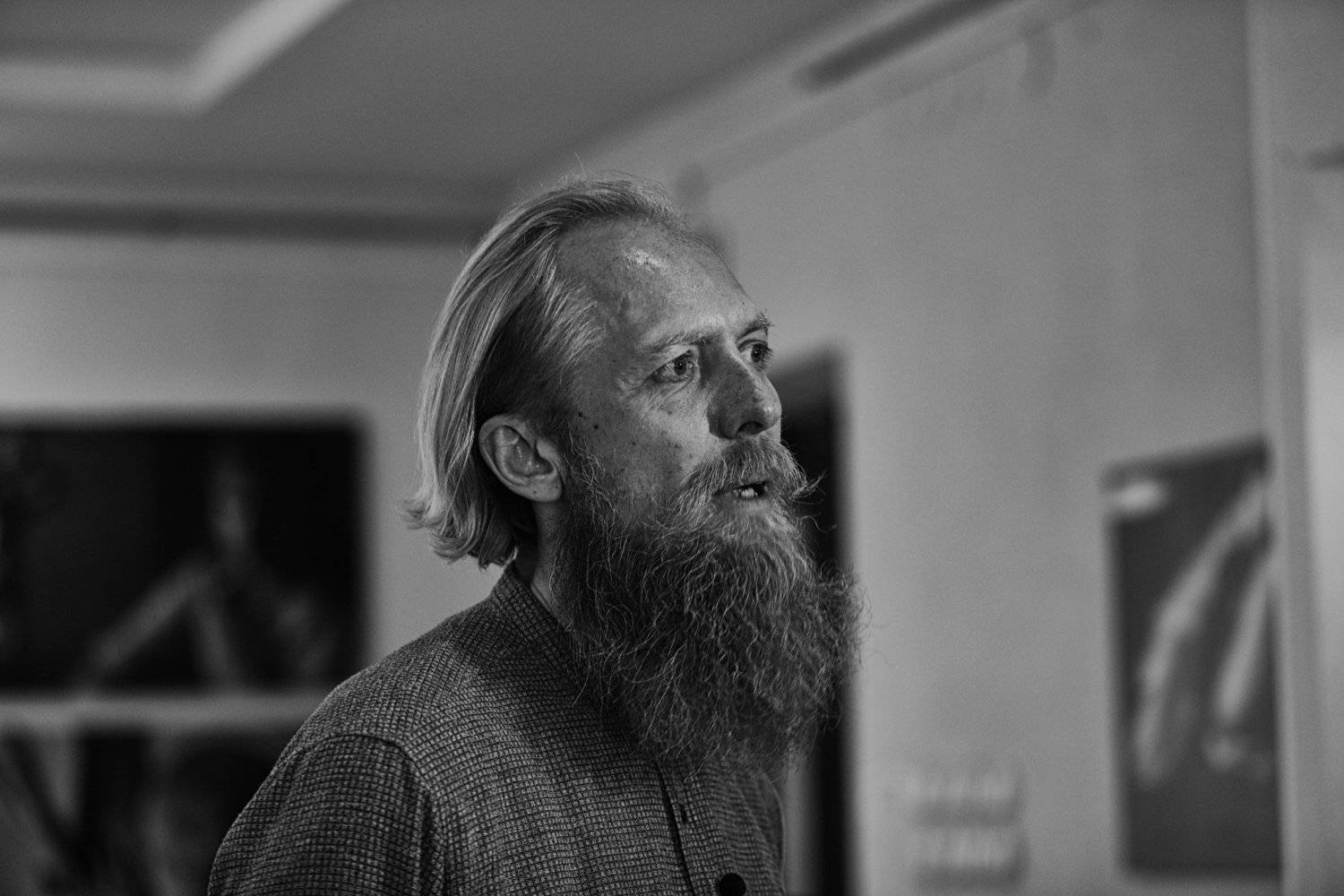 свет, Дмитрий Воробьёв