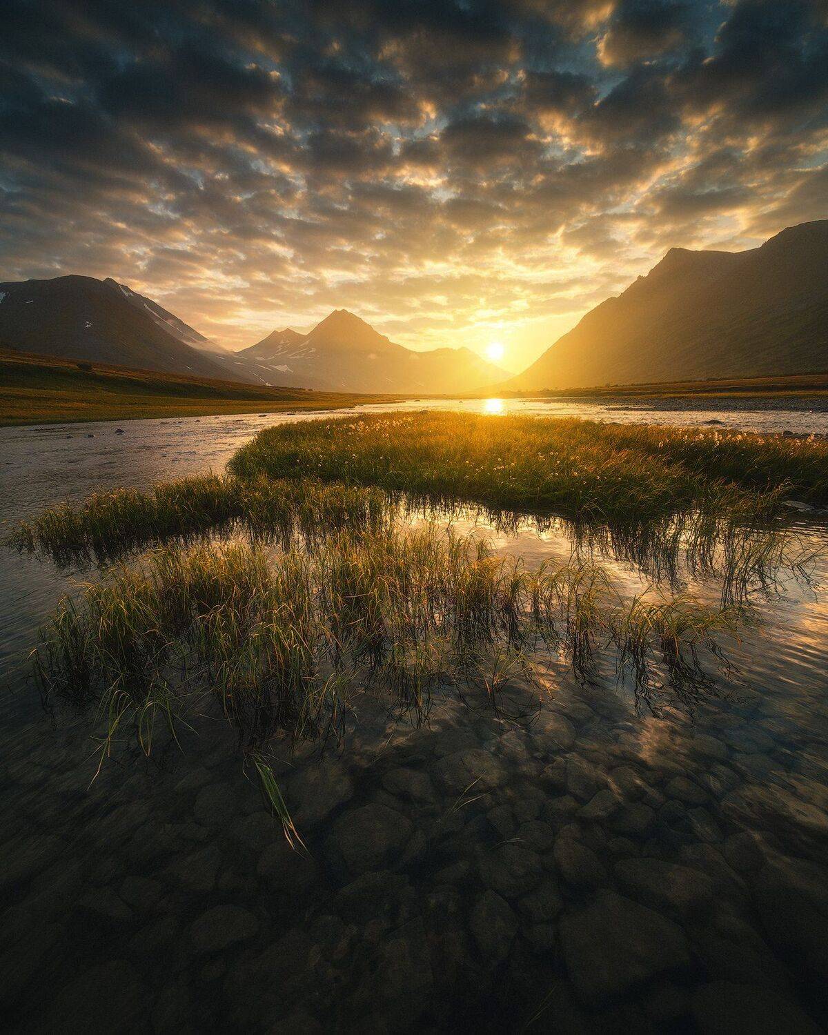 россия, урал, полярный урал, ямао, ямал, пейзаж, природа, осень, горы, река, озеро, закат, тундра, заполярье, поток, Оборотов Алексей