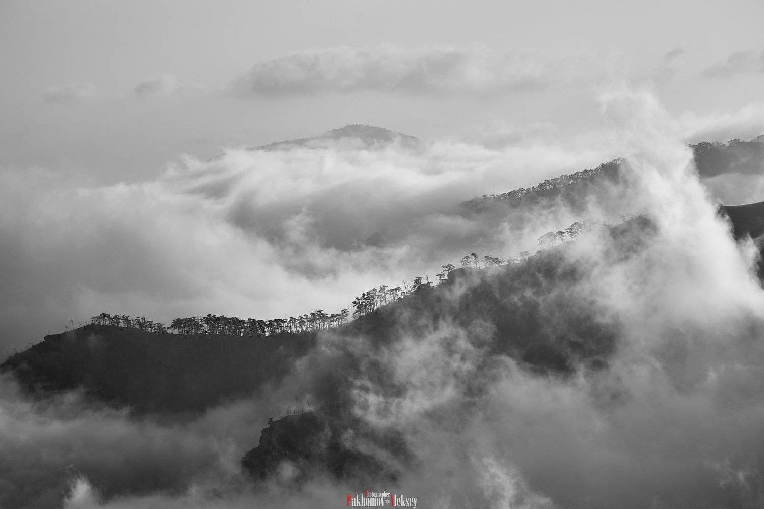 iograph, ridge, clouds, landscape, outdoor, nopeople, mountain, nature, monochrome, black&white, b&w, bw, black, white, crimea, russia, three, пейзаж, горы, чб, природа, крым, россия, хребет, иограф, Aleksey Pakhomov