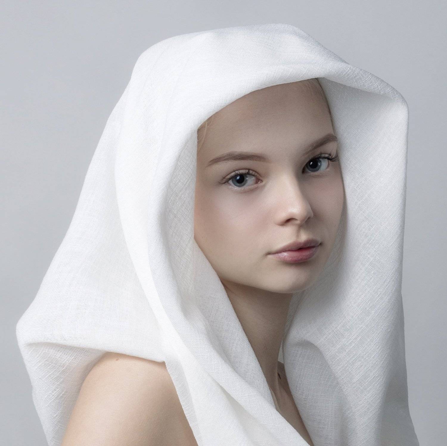 fine art , постановочная фотография ,жанровый портрет, губы , portrait, Natalia Kholodova