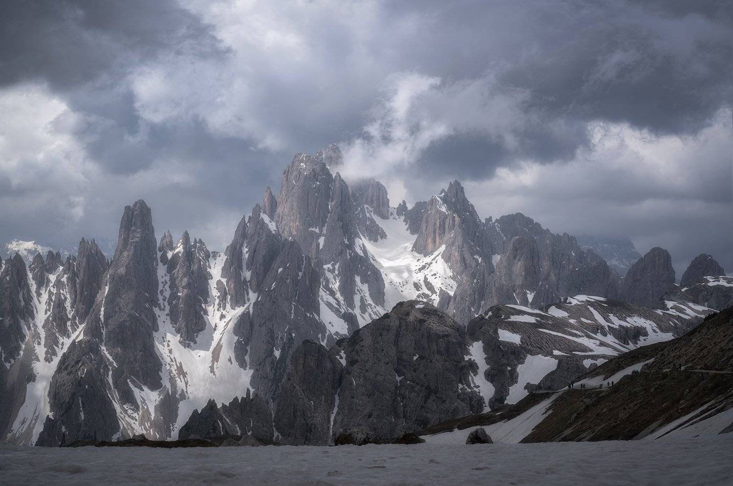 alps, Auronzo di Cadore, Beauty, Blue, Chalk Stone, Cliffs, Clouds, Dolomites, fog, foggy, hiking, Hill, Italy, Klimbing, Landscape, Ludwig Riml Natural Light Photography, Mountain, Mountain Top, Mountaineers, mountains, nature, outdoors, path, Pinnacles,, Ludwig Riml