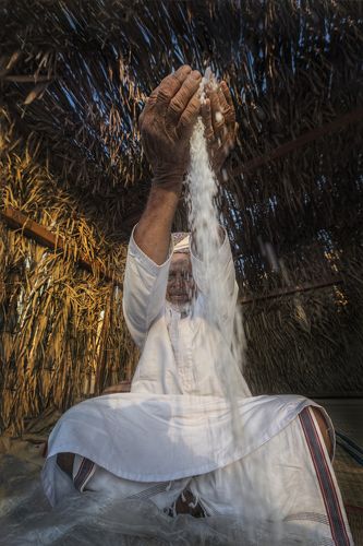 Salt seller