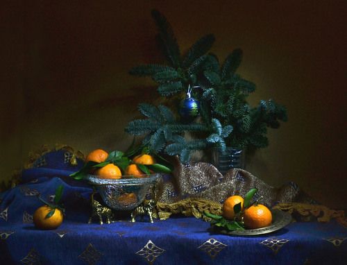 И хочется взгляду снежинок с небес...