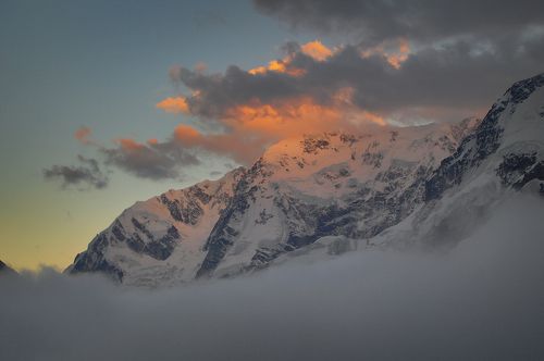 Закат в Безенги