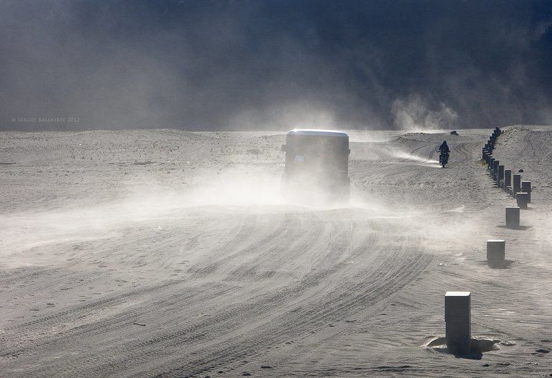 индонезия, кальдера, вулкан, кратер, тенгер Пепельное море фото превью