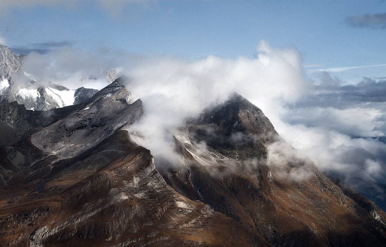 , Иван Любенов