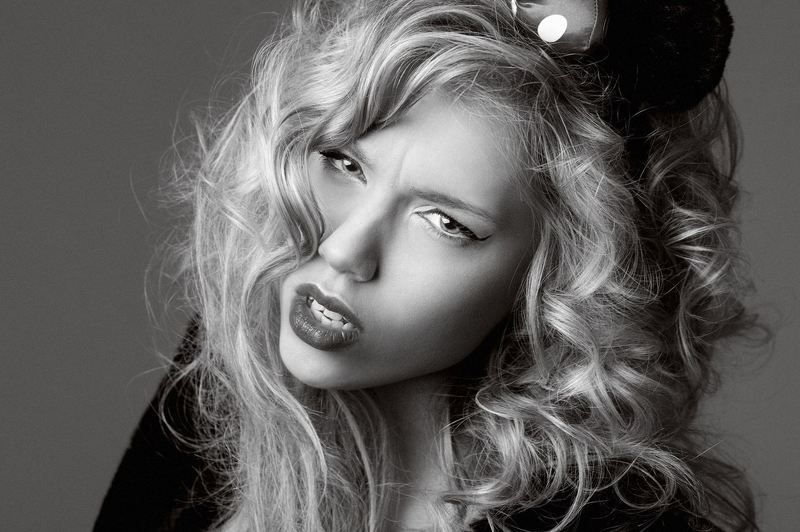 ПОРТРЕТЫ фото превью