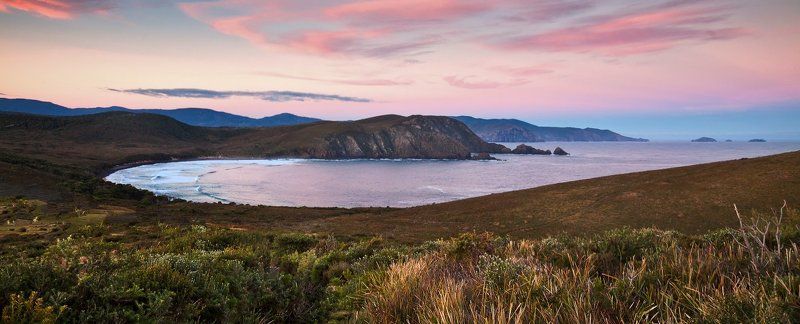 Закат на острове Брюни фото превью