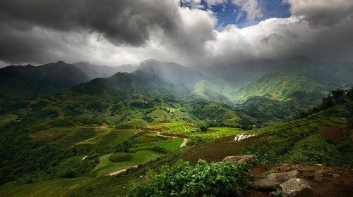 В поисках света в сезон дождей. Часть I