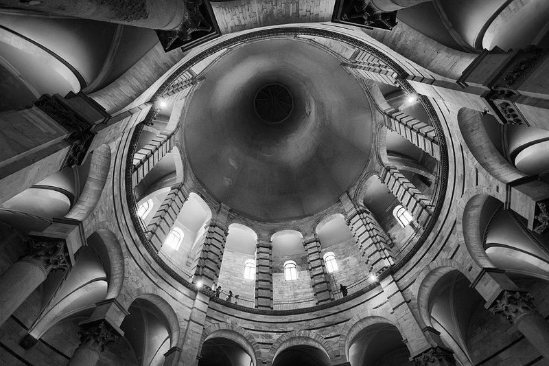 италия, тоскана, пиза, баптистерий НЛО выглядят проще фото превью