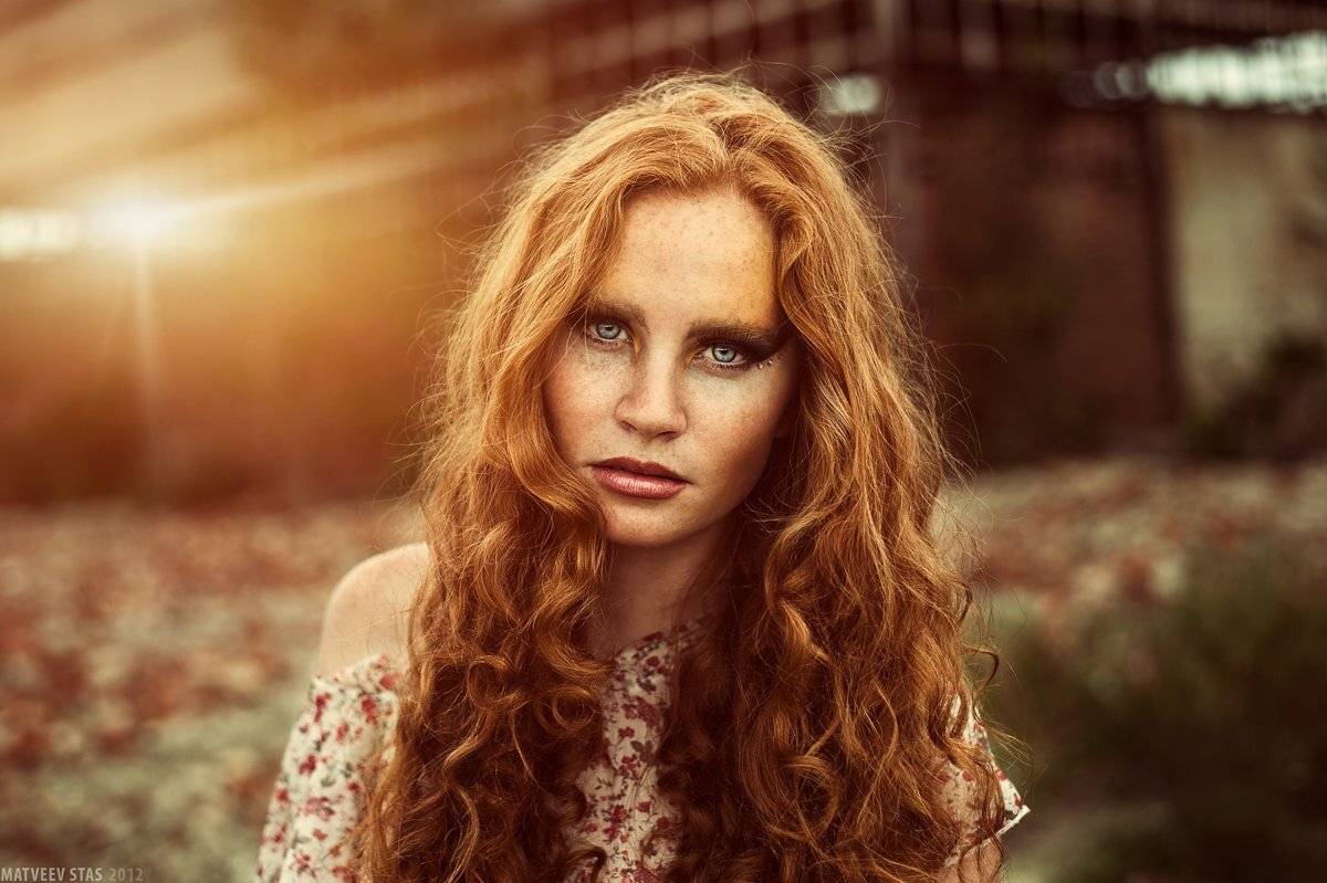 девушка, модель, рыжая, веснушки, солнце, платье, волосы, Матвеев Стас