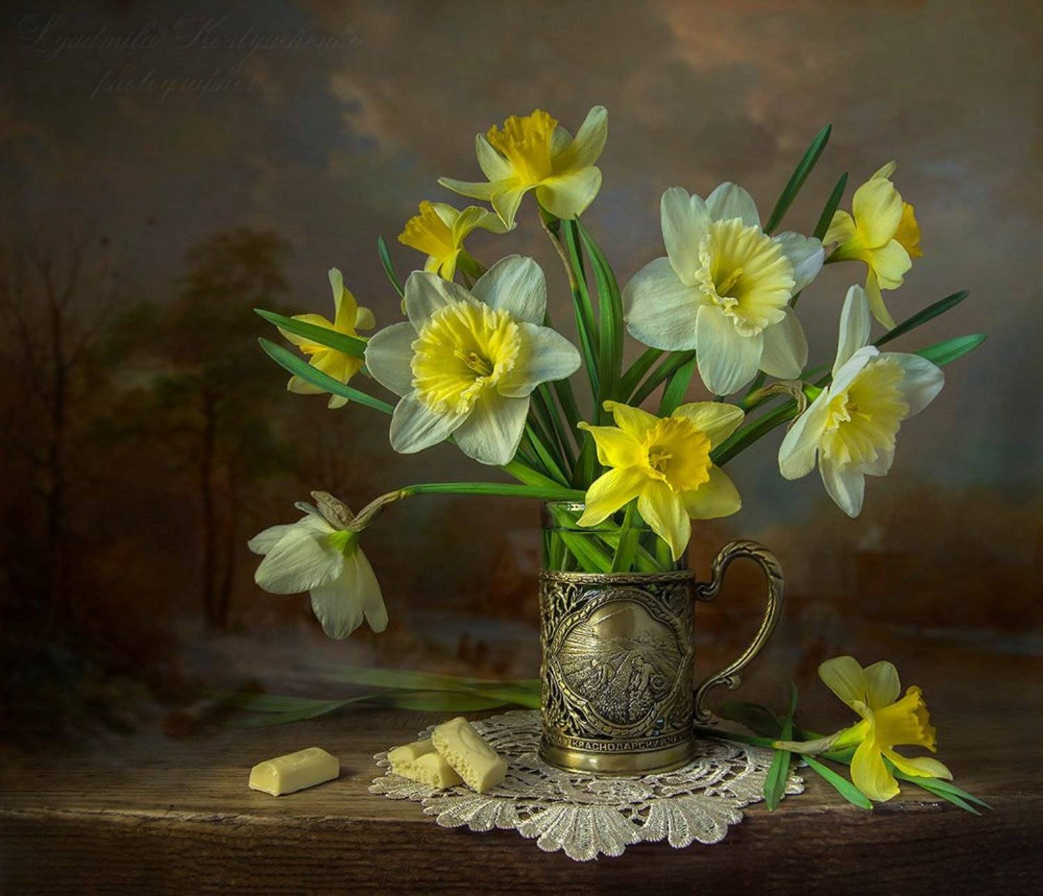 , Людмила Костюченко