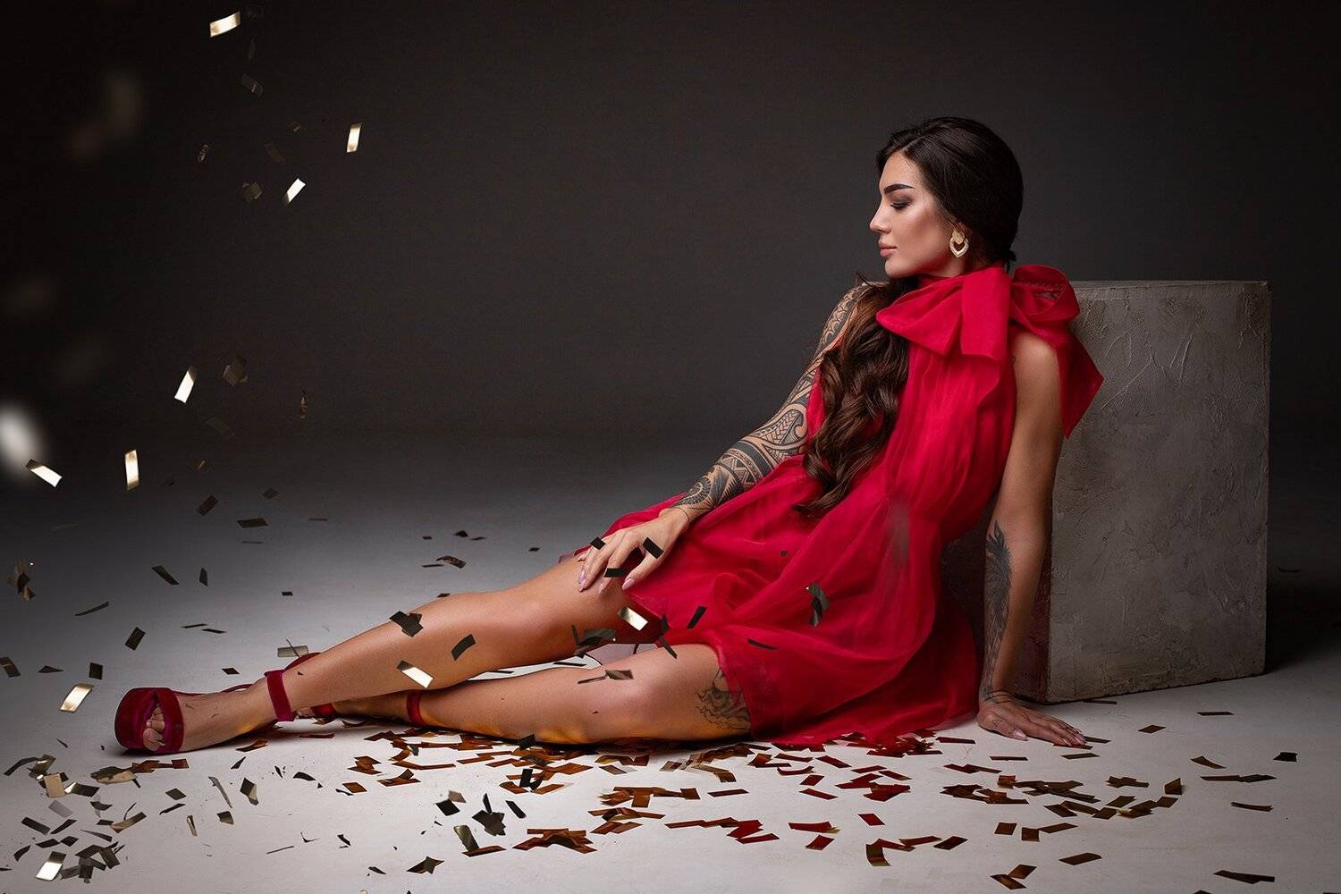 женский портрет, шикарная, красотка. девушка, фэшн, pretty woman, fashion, adult, lips, portrait, girl, attractive, pretty, model, hair, beautiful, natural, female, smile, beauty, studio, lady, elegance, glamour, curly, elegant,, Мелана Романова