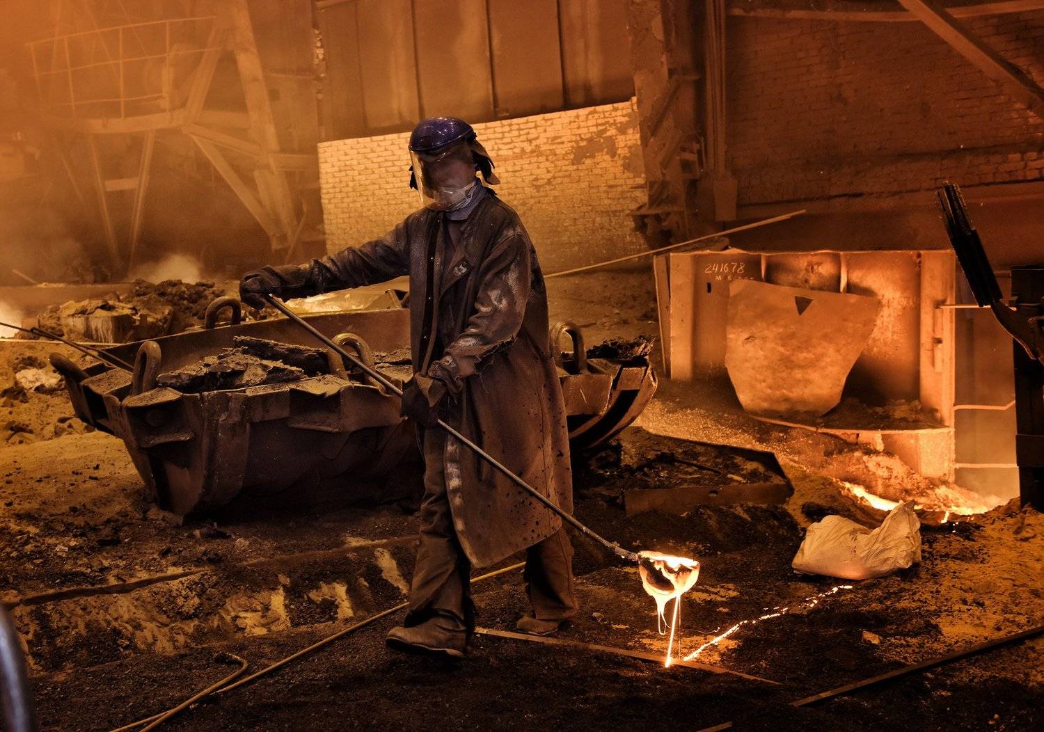 кипящий металл. железный характер, Александр БАРДЕНЦЕВ