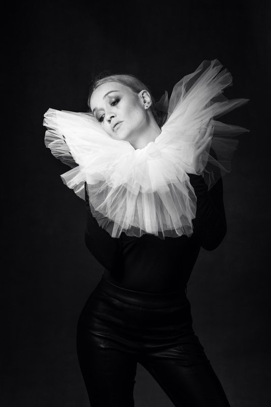 портрет пьеро косплей девушка  фото превью