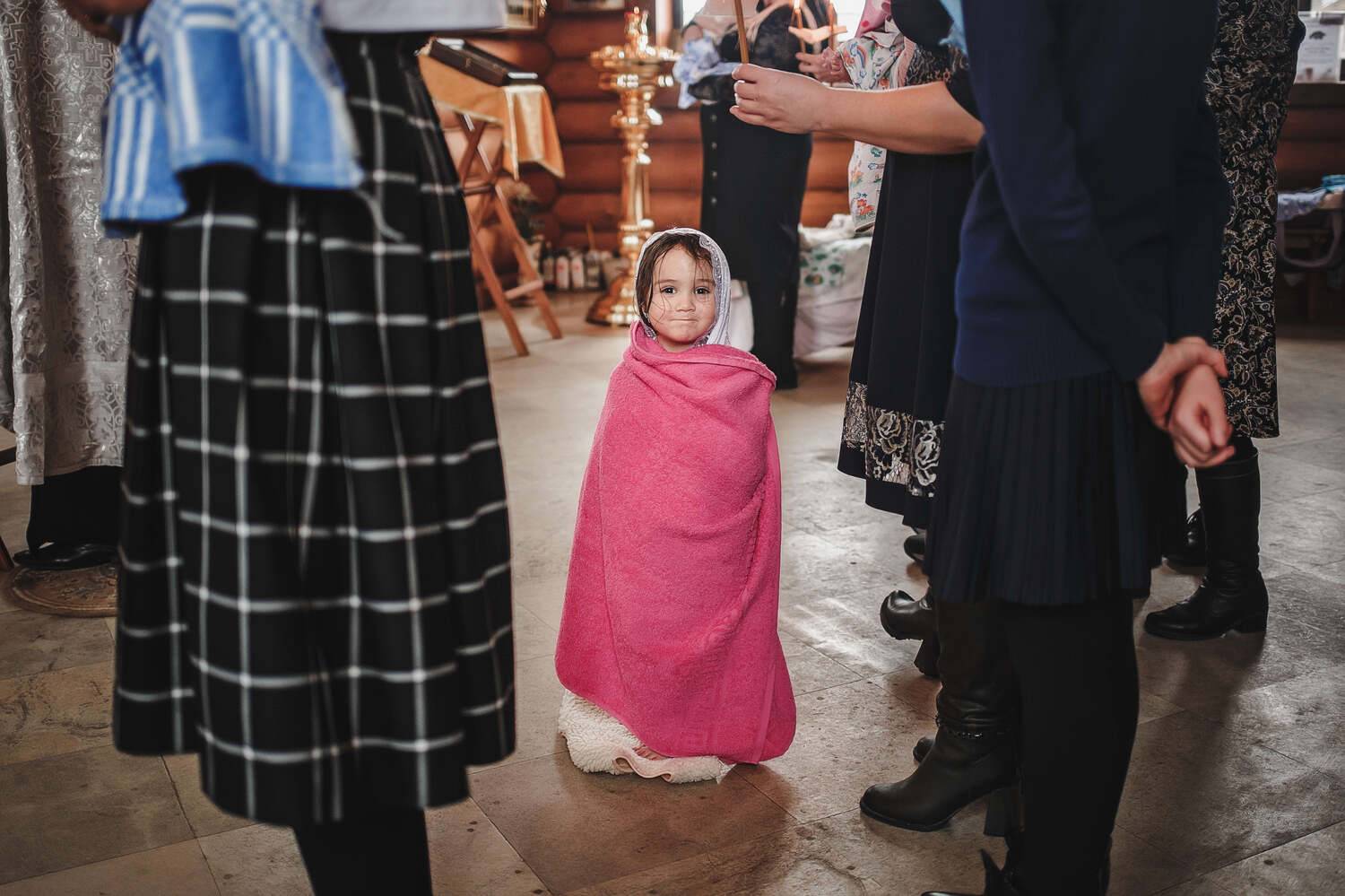 девочка, церковь, крестины, крещение, таинство, репортаж, Владимир Васильев