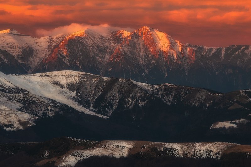 Flaming massif фото превью