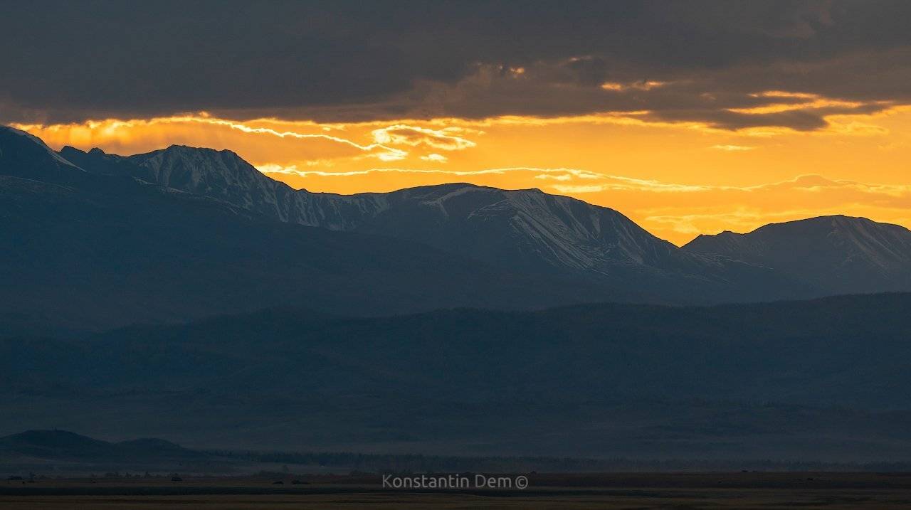 , Константин Дэм