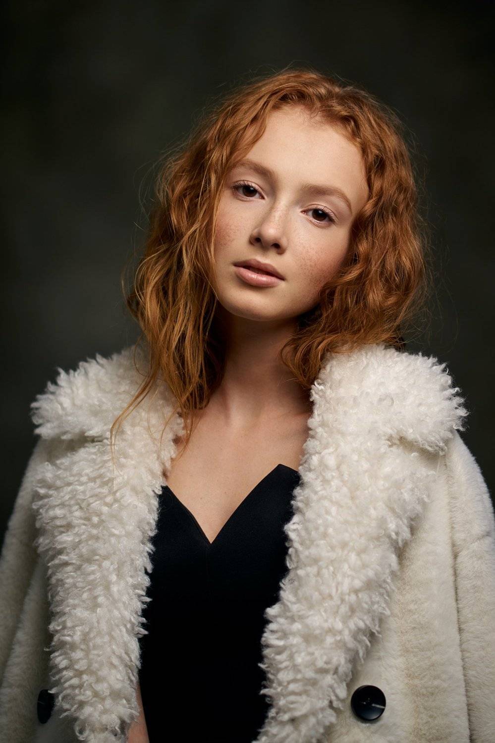 portrait, girl, lowkey, black, beautiful, pretty, eyes, lips, redhead, freckles, ginger, рыжая, портрет, девушка, Наташа Высоцкая