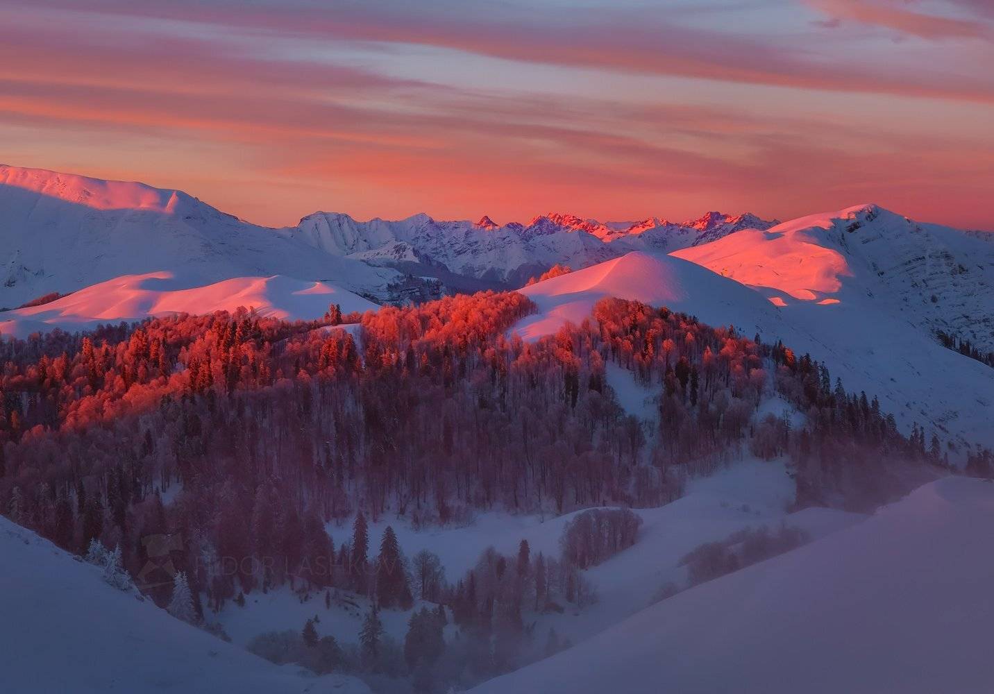 абхазия, путешествие, туризм, горы, зима, лес, горы, в горах, мамдзышха, пихта, снег, склоны, закат, розовый, в снегу, небо, красочно, в снегу,, Лашков Фёдор