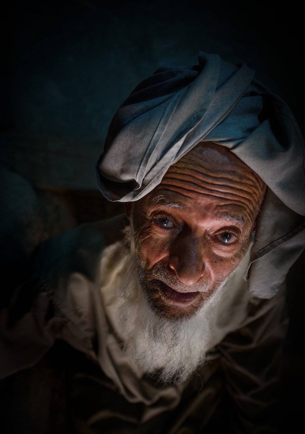 Colors,Old man, hussein