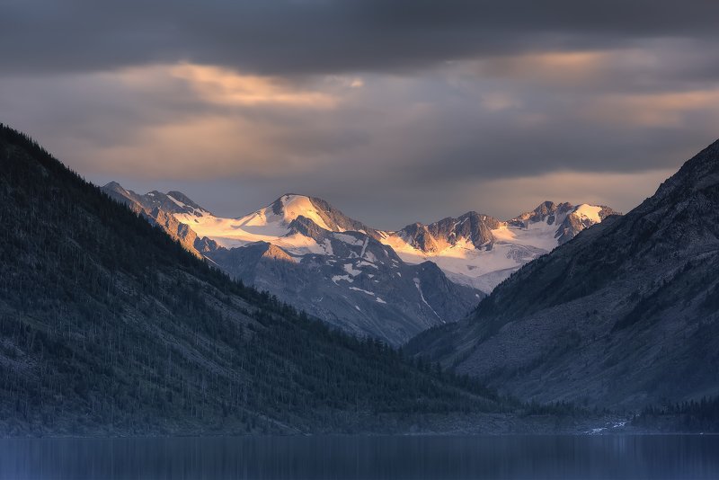 ЕЩЁ ОДИН ВЕЧЕР В ГОРАХ фото превью