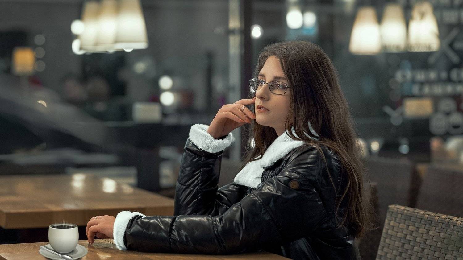 Девушка Портрет Кафе Стиль Взгляд Город , Юрий Захаров