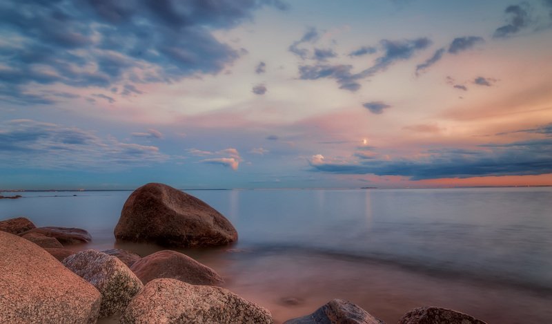 море,вечер,камни,небо Вечер на море. фото превью