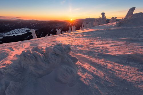 Sunrise in the Red Mountain