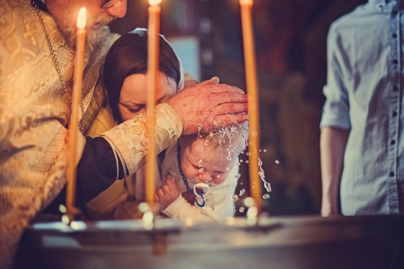 Крещение в соборе Петра и Павла фото превью