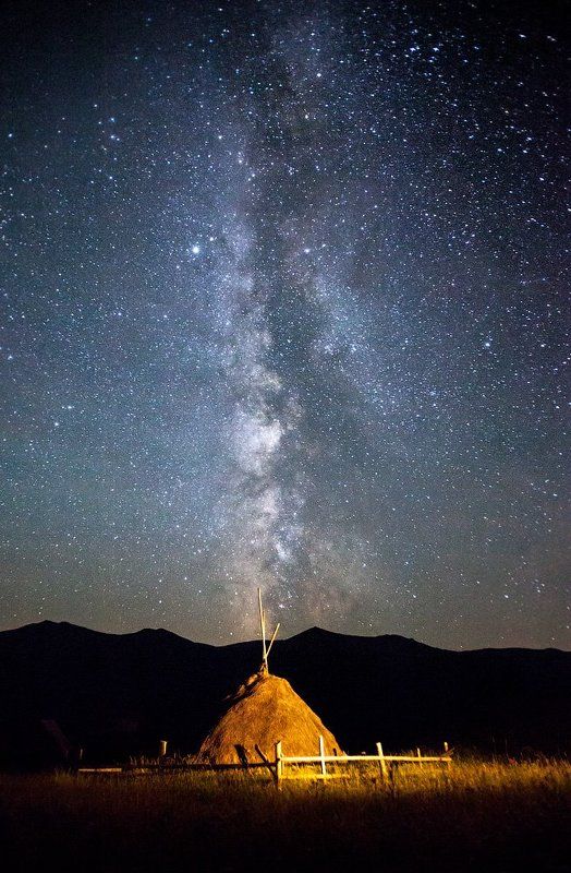 Гуцульская космическая связь фото превью