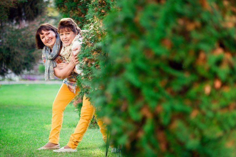 Сестры фото превью