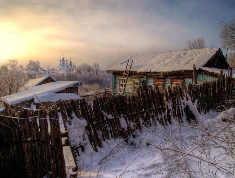муром, дом, овраг, зима, церковь, утро, восход Дом у оврага фото превью