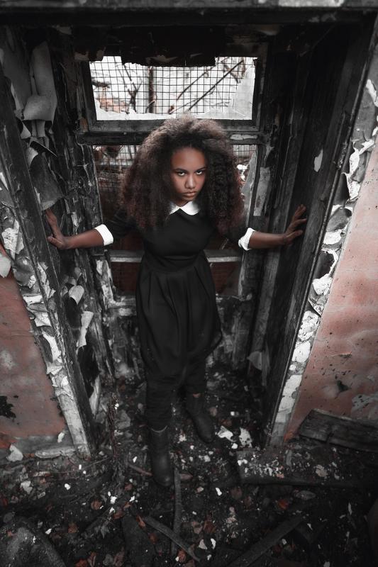 TAINTED REALITY фото превью
