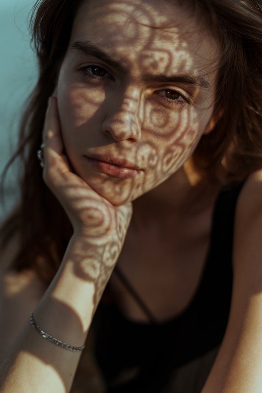 portrait, портрет, girl, brunette, portraiture, outdoor, девушка, молодость, май, весна, spring, patterns, retouch, ретушь, цвет, sony Agnia фото превью