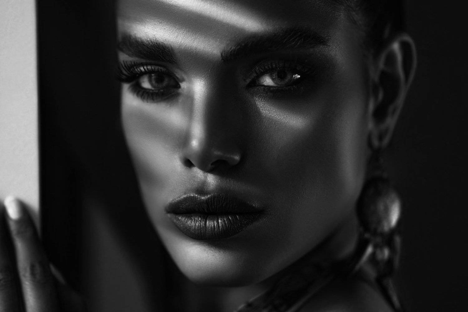 #bw #blackandwhite #shadows #portrait #iran #black, amir seilsepour