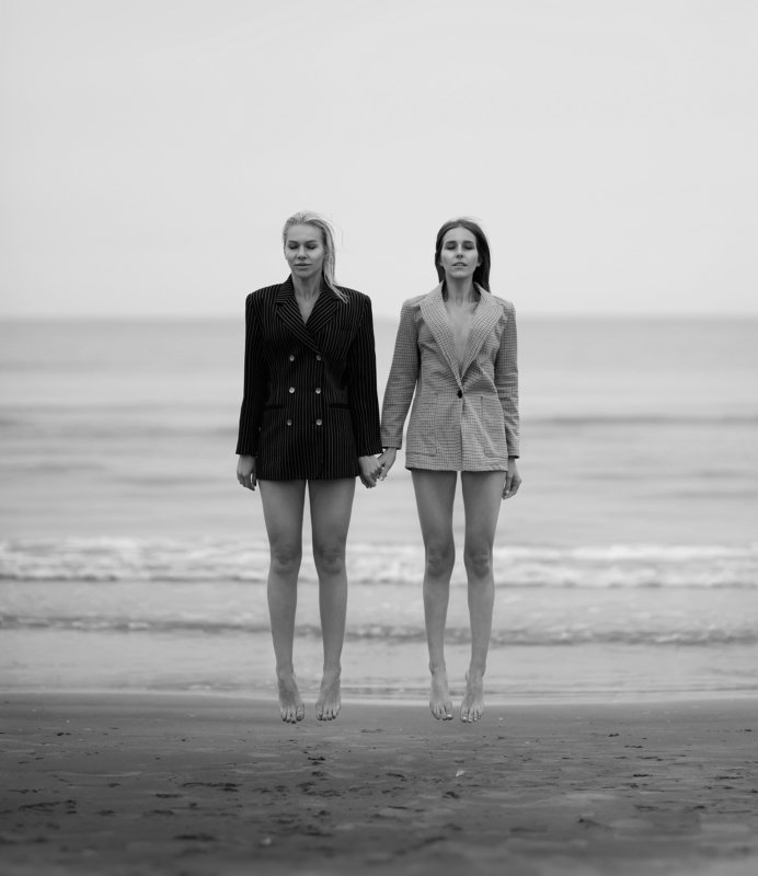 Ying Yang Sisters фото превью