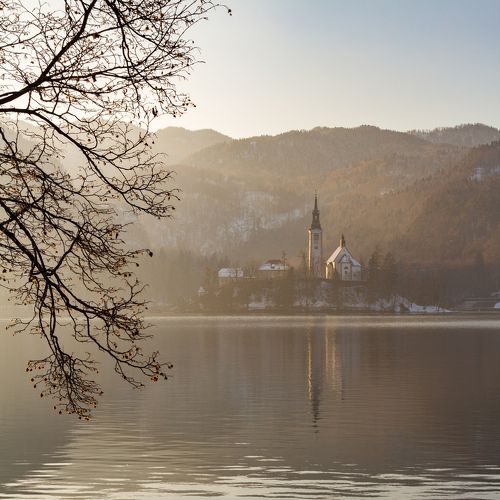 Зима у озера