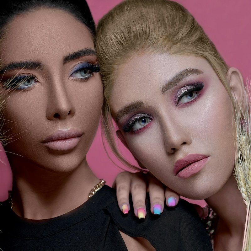 #portrait #photography #pink #black #white #beauty #makeup #fashion Black and white фото превью