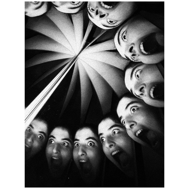 Автопортрет фото превью