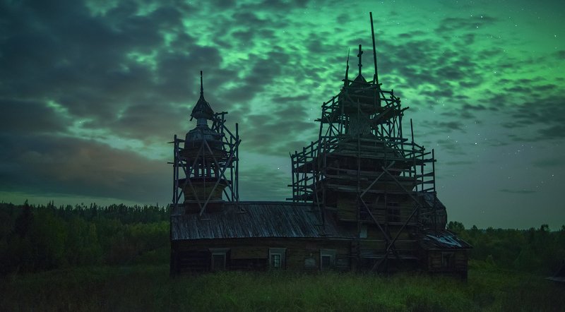северное сияние, русский север, ночь, астрофото, звезды, ночное небо, деревянное зодчество Осенние ночи на Куртяево фото превью