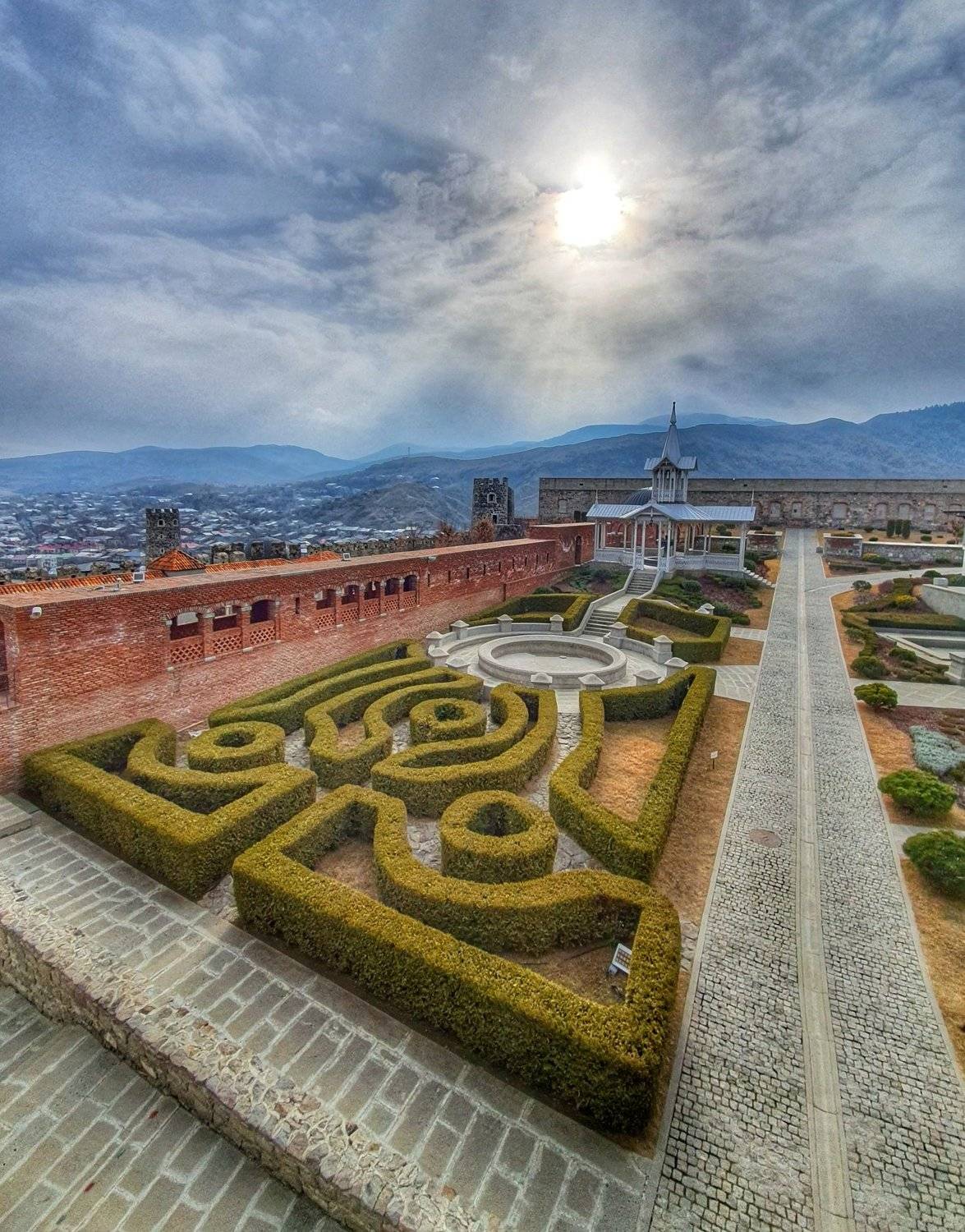 , Игорь Олейник