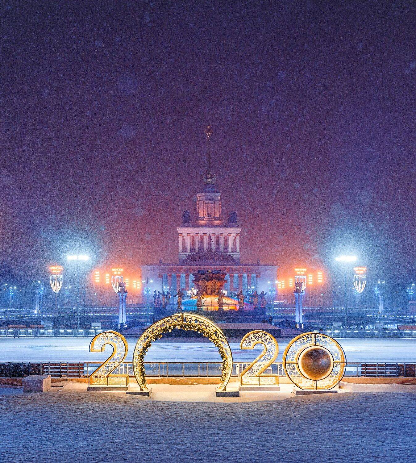 вднх, снег, каток, метель, зима, иллюминация, москва, night, snow, 2020, new year, moscow, Анастасия Мазурева