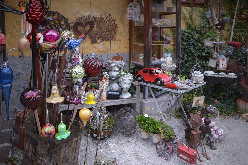 Он, она и красное авто или итальянский натюрморт :-) фото превью