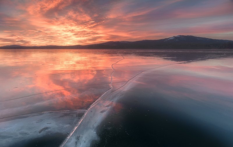Лёд и пламя фото превью