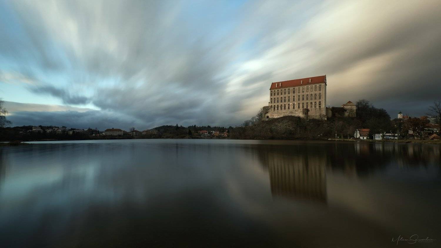 sky, kastle, longexpoure,lake,, Milan Samochin