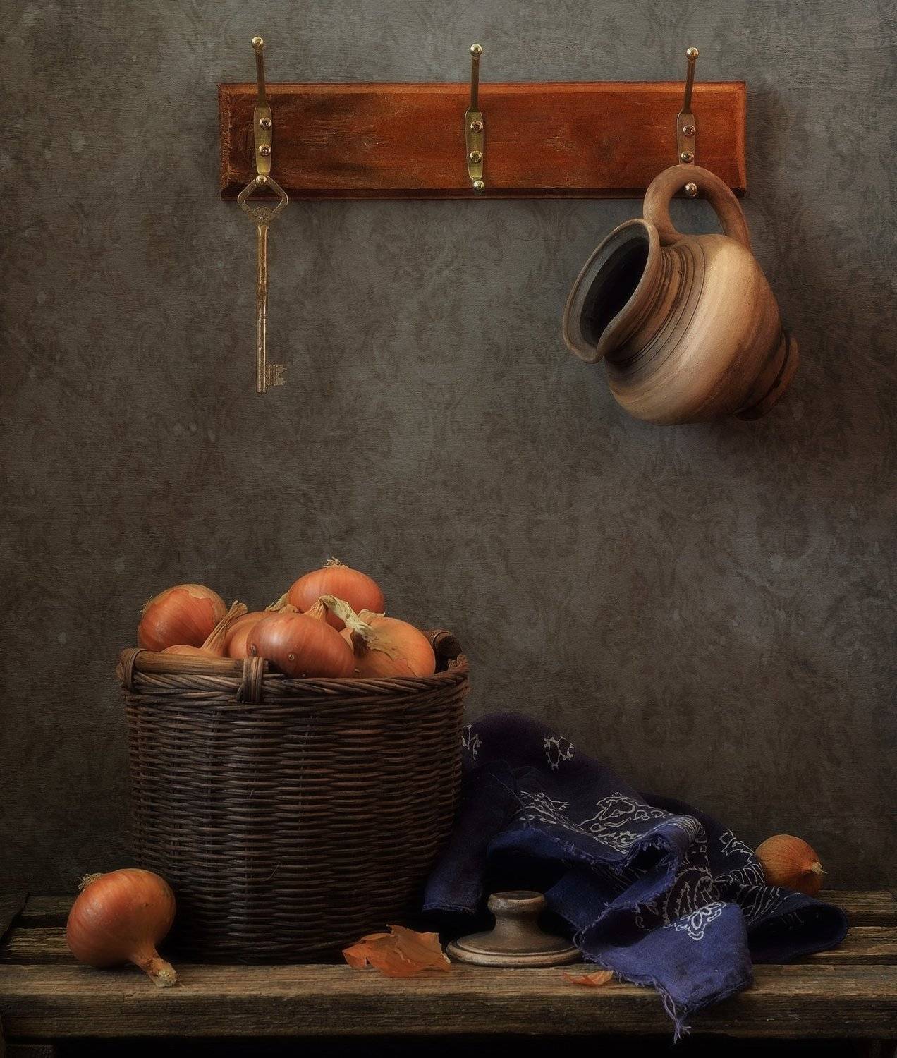 натюрморт,лук,кувшин,корзинка, Наталия К